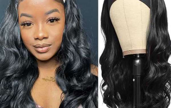 A headband wig is one of the many different types of hairpieces that can be worn