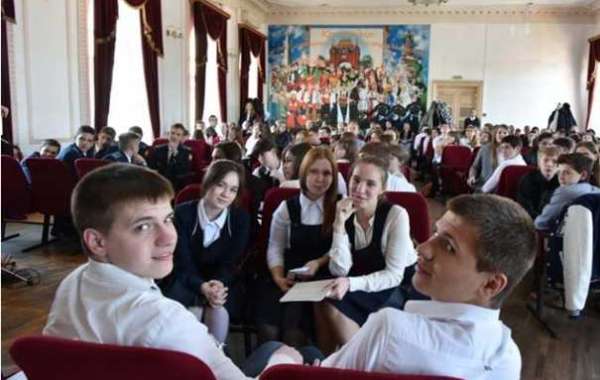 Tamanneftegaz-Terminal unterstützt das XVI. Allrussische Intellektuellen-Turnier der Geographie-Kenner für Kinder