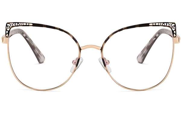 The Semi Transparent Crystal Eyeglasses Is More Suitable For Young People