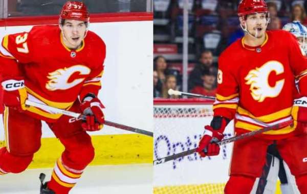 Flames förnyar kontrakt med Klapka och Kuznetsov, förbättrar laguppställningsdjupet